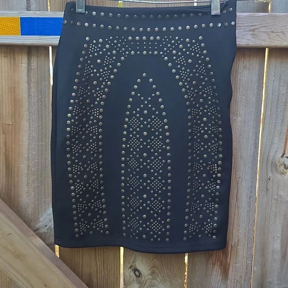 Hot Miami Styles Black Studded Pencil Skirt